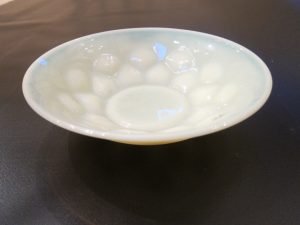 Vasalene glass bowl