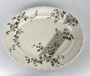 Aesthetic Movement serving platter